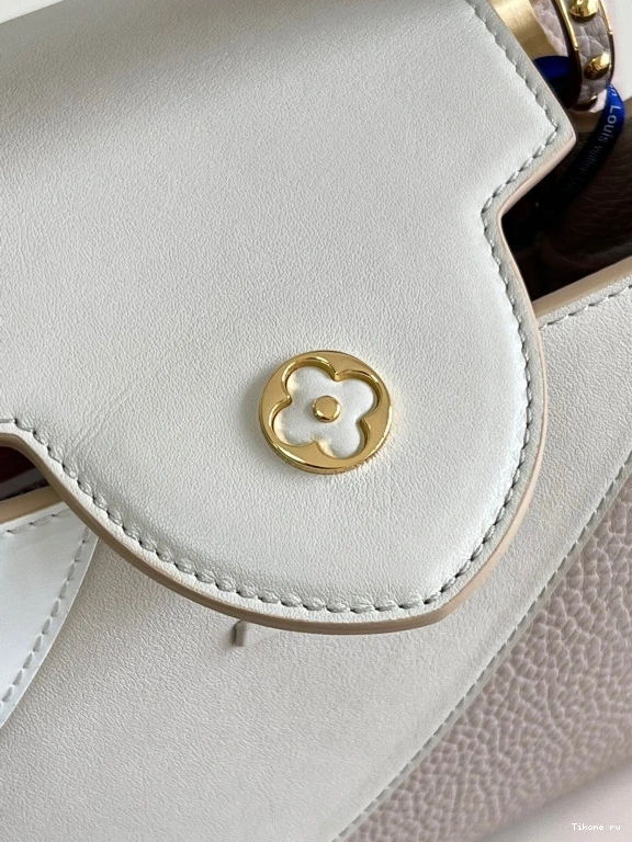 Affordable CAPUCINES VUITTON LOUIS BB 0816